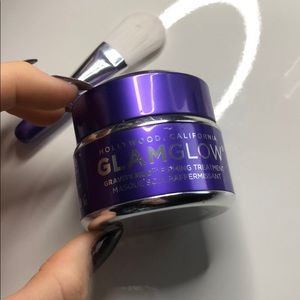 Glam Glow Gravity Mud